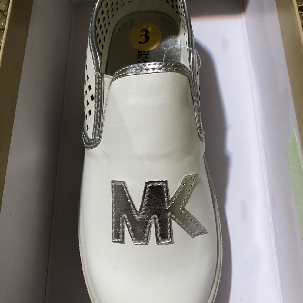 Michael Kors Sadie 2 White Sneaker Girls Size 3